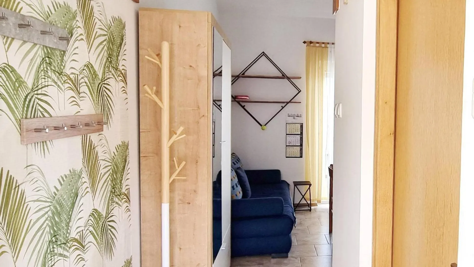 Apartment Miculinic Beach Baska  0*, Baska (Krk) Croatia